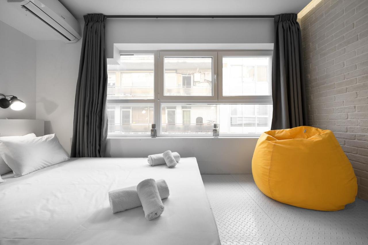 Nyma White Apartments, The Luxury Suites Tesalonika Bagian luar foto