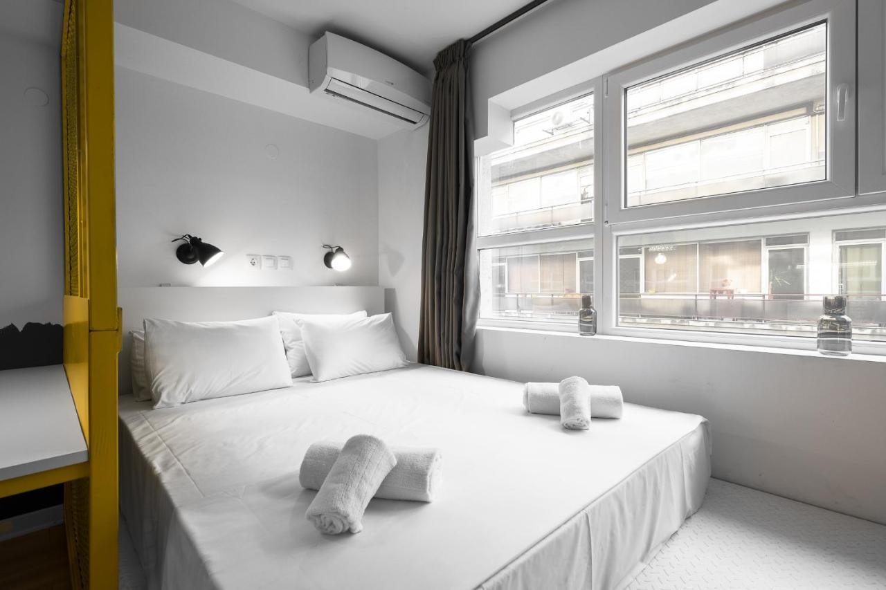 Nyma White Apartments, The Luxury Suites Tesalonika Bagian luar foto