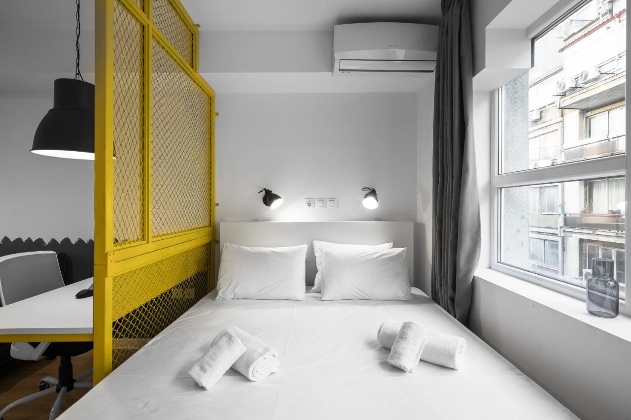 Nyma White Apartments, The Luxury Suites Tesalonika Bagian luar foto