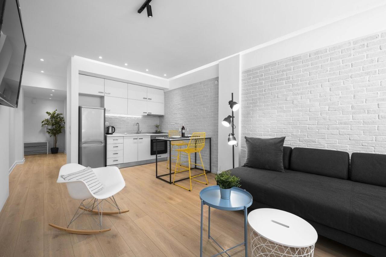 Nyma White Apartments, The Luxury Suites Tesalonika Bagian luar foto