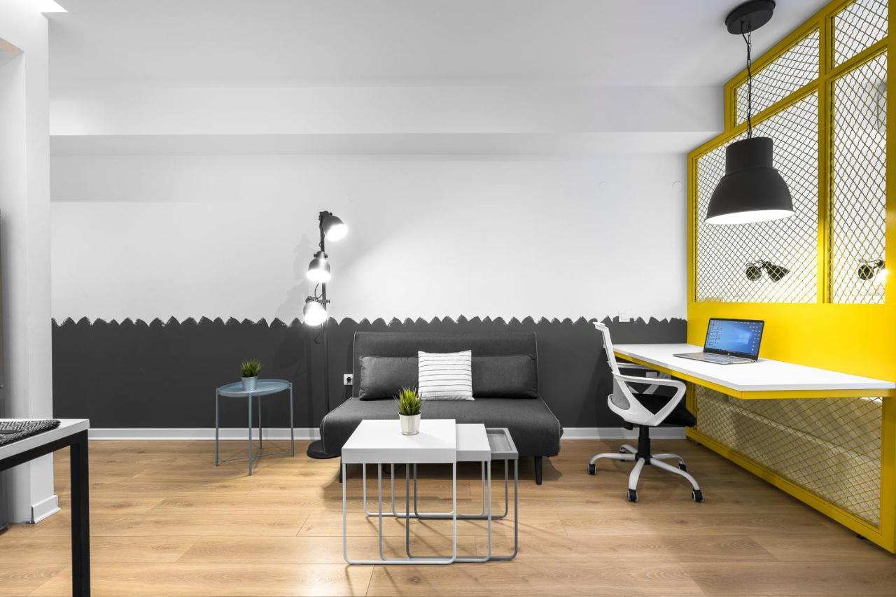 Nyma White Apartments, The Luxury Suites Tesalonika Bagian luar foto