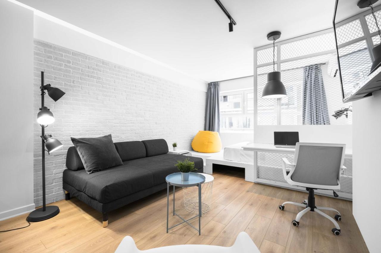 Nyma White Apartments, The Luxury Suites Tesalonika Bagian luar foto