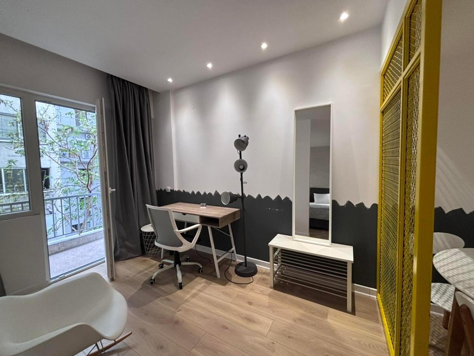 Nyma White Apartments, The Luxury Suites Tesalonika Bagian luar foto