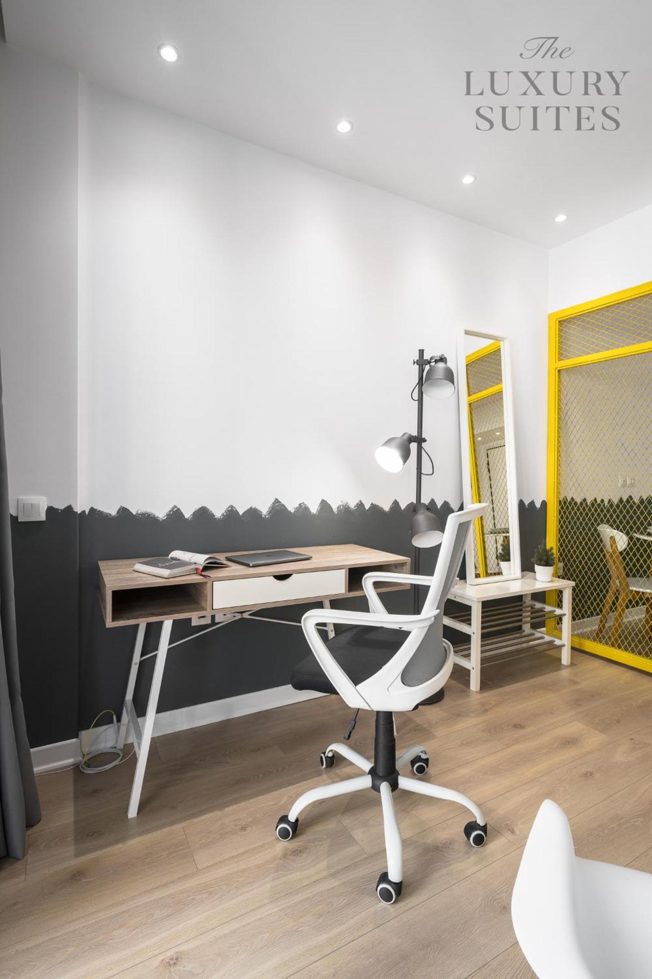 Nyma White Apartments, The Luxury Suites Tesalonika Bagian luar foto