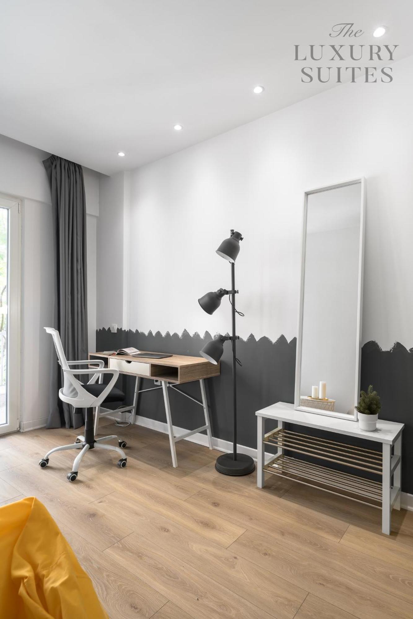 Nyma White Apartments, The Luxury Suites Tesalonika Bagian luar foto